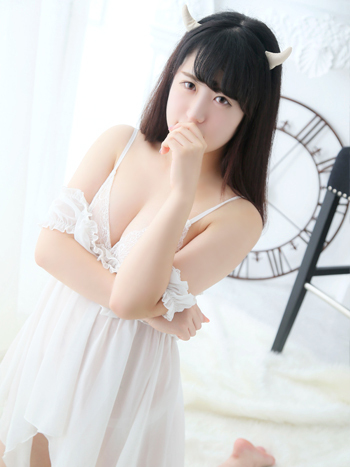みるも