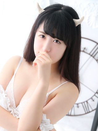 みるも